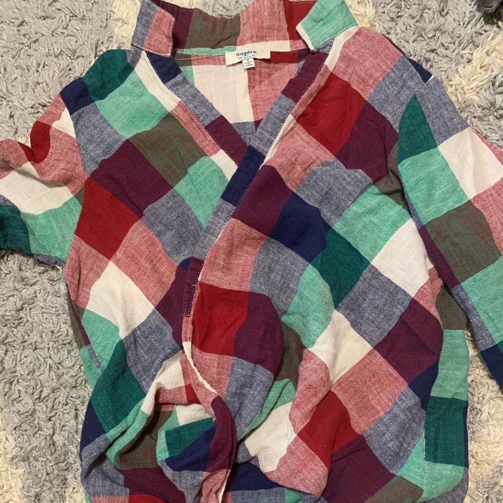 Plaid high-low top